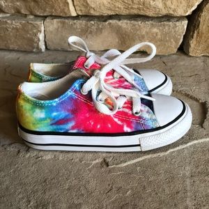 Chuck Taylor all star converse tie dye low top